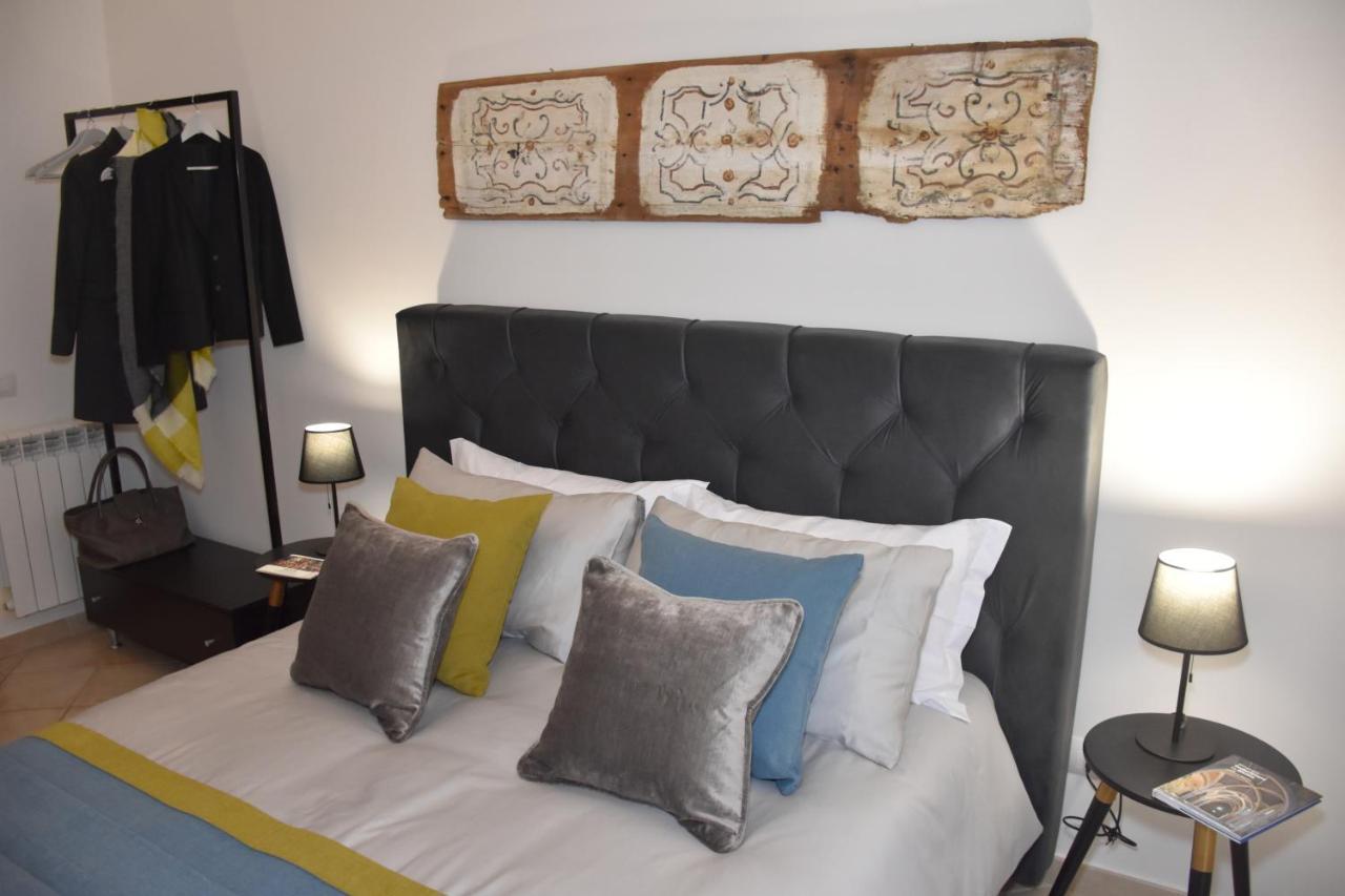 La Maison Ai Quattro Canti ปาแลร์โม ภายนอก รูปภาพ